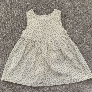Baby gap snow leopard dress